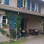 Pension Linstant