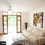 Contadora Island Inn B&B