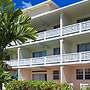 Melrose Beach Apartments