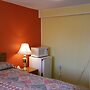 Rymal's Motel