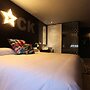 HOTEL Rock Star
