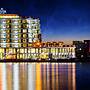 River Hotel