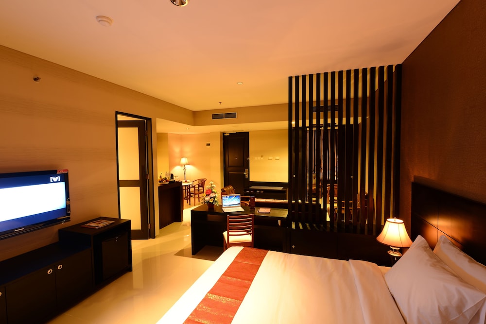 Emilia Hotel by Amazing