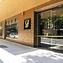 57 Hotel