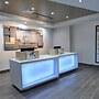 Holiday Inn Express & Suites Toronto Airport West by IHG