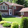 Tucked Inn the Harbour Bed & Breakfast
