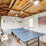 2 Mi to Downtown: Tranquil Abode in Chincoteague!
