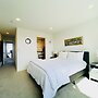 Modern Ballard Townhouse - Rooftop