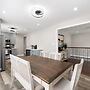 Spacious Apartment in Chicago