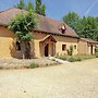 Appealing Apartment in Vezac With Swimming Pool