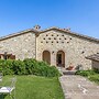 Beautiful Villa in Belforte All'isauro With Swimming Pool