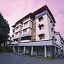 Fabhotel Comfort Stays