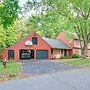10 Mi to Crane Beach: Wooded Home Near Boston!