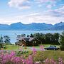 6 Person Holiday Home in Borkenes