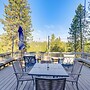 Ping-pong & Private Hot Tub: Family Cabin in Bend!