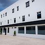 Hotel y Centro de Negocios Yoel