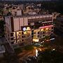 Hillside Hotel