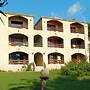 Residence Les Dauphins in Tiuccia With Balcony