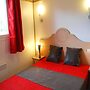 Detached Chalet With Dishwasher, on the Banks of the Lot