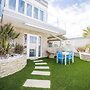 Etoiles Guest House