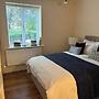 Modern Apt 3 Bedrooms Near Dundrum