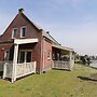 Bungalow by Water Near Rotterdam and Zeeland