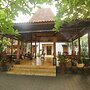 The Mangkoro Hotel by Sinergi