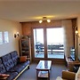 Apartment With Balcony and Mountains