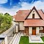 Beautiful Villa With Activities