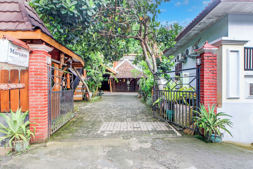 Hotel O Maryam Homestay Syariah 2