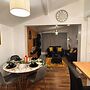 Spacious Sheffield Lodge