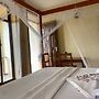 Authentic Mikoko Beach & Cottages