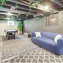Game Room & Fire Pit: West Mifflin Home!