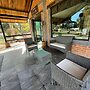 Taanah Hotel & Glamping