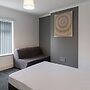 Charming Algernon House in Warrington