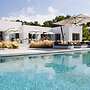 Gorgeous Villa With Views