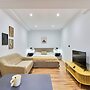Apartamentos Beatriz by gaiarooms