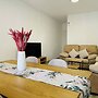 Bright Apartment Near Granada Center