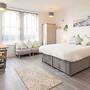 Host Stay Harbour Lights