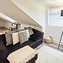 Host Stay Trafalgar Road
