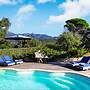 Villa Amelie With 2 Bedrooms and 2 Bathrooms