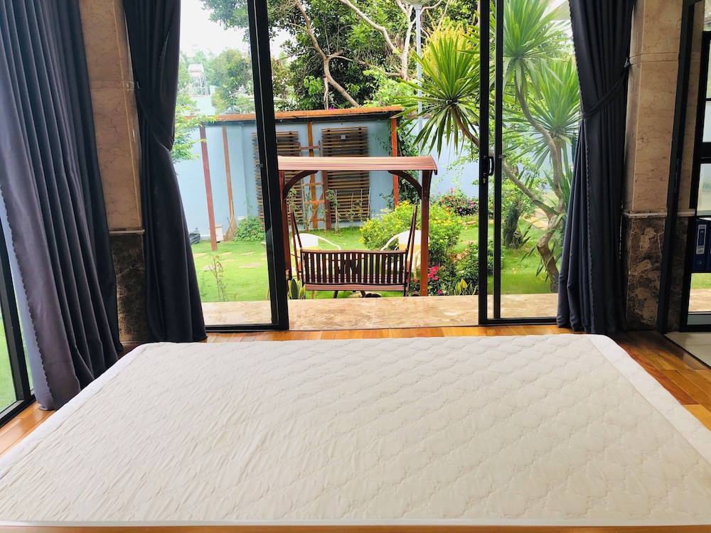 The Stay Home Pleiku