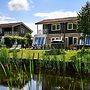 Comfortable Family and Friends House With Wellness