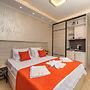 Luxury Apartments Queen