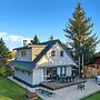 Villa in Dolni Branna With Sauna