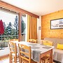 Sunny Stay Near the Slopes