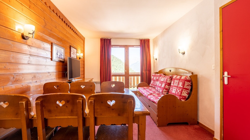Apartment in Modane With Ski Slope Access