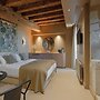 MiHotel - Cité Médiévale de Pérouges