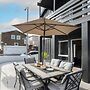 Sandy by Avantstay Oceanview Steps to Beach Patio w Fire Pit Dining Ar