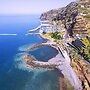 Room-discover Magical Calheta